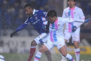 横浜FMと鳥栖、大雨の中で田んぼ状態のピッチに苦しみ互いに得点奪えず0-0ドロー　J1第5節金曜（関連まとめ）