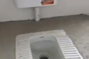 【動画】中国あるある？トイレが…!? どうしてこうなった？備えあれば憂いなし…？