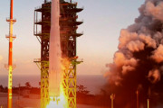 【韓国】初の国産ロケット打ち上げ成功、衛星を軌道にのせるのは失敗