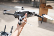 【朗報】女さんの間でドローン副業が流行り始めてるらしいｗｗｗｗｗ