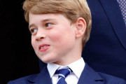 【悲報】イギリス王室ジョージ王子「僕のパパは王になるんだ、だから気をつけた方がいいよ」