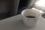 飛行機での無料ドリンク←何飲む？