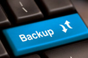 お前らってパソコンのバックアップって取ってる？