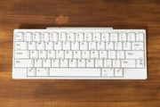 【製品】高級キーボード「HHKB」に生誕25周年モデル　純白の「HYBRID Type-S 雪」登場