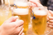 人一倍お酒を飲むのに完全割り勘な人ってなんなん？