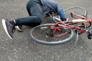 今日自転車で事故した