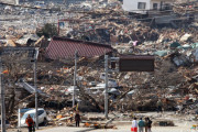 【悲報】被災者「妹を失って13年経ちました...」心無い者「可愛い妹がアニオタになった兄見て泣くぞ！」