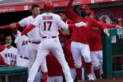 大谷翔平、先制2号ホームラン！　メジャーで初の投打同時出場