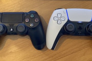 PS5のコントローラ、デカい