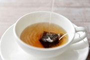 紅茶のティーバッグ、2回使うのは貧乏臭いのか？