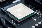 Ryzen 9 3900Xへの交換頑張ってるんだが、起動直後にCPUファンフル回転し出して画面も映らない