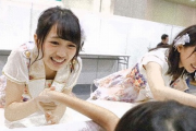 【悲報】握手会、もう一生できない