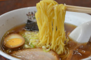 【徹底討論】ラーメンで醤油、味噌、塩、豚骨に並ぶ形式ｗｗｗｗｗｗｗｗｗｗｗｗｗｗｗｗ