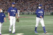 【人的補償】 中日・岩嵜翔、わずか4球で緊急降板！　スペとは聞いてたけど早すぎやろ…