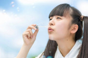 「女子（胸なし・ブス・貧乏）←これに属性を一つ足して魅力的にしなさい」 どうする？