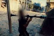 【動画あり】ハマス戦闘員、私服でイスラエル戦車をRPG攻撃　完全に国際法違反・・・