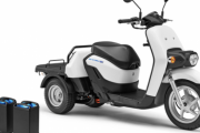 ホンダ、ビジネス用電動三輪スクーター「ジャイロ e:」を発売