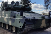 ポーランド、国産の歩兵戦闘車と並行して韓国製Redbackのテストも開始