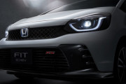 【画像】ホンダが「フィット」のマイナーチェンジでスポーティーな新モデル「RS」を公開！かっけぇ！！！