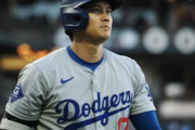 大谷翔平の通算200号が...5点差逆転負けで空砲に　ロバーツ監督「MVPに匹敵するシーズンを送っている。勝って祝えなかったのが残念」