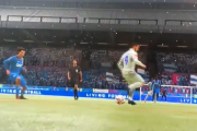【動画】世界一のクソゲーことFIFAさん、今作もバグのオンパレード