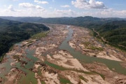 東南アジアのメコン川に大異変、世紀の低水位を記録…上流には中国が11基のダムを運用！
