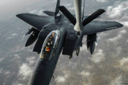 米空軍、F-15Eの旧型119機を2028年までに削減することを検討中