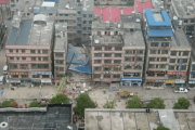 【中国】６階建てビル倒壊し２３人死亡…習近平憤怒「責任者見つけ出せ」