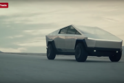 【Tesla】テスラが先進的すぎるデザインの"サイバートラック"を発表。海外ゲーマーの反応とは。「HALOか」「スターフォックスっぽい」「ララの胸」