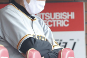 【悲報】巨人･原監督、目立たない側の監督になってしまう…w