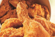 (ヽ´ん`)「KFCで5ピース1000円セール？一気に5個も食えんわ、もっとマシなセールしろよ」
