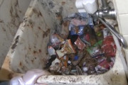 【注意】これは地獄。過去最悪級のゴミ屋敷を掃除する専門業者の映像。