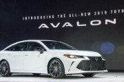 トヨタのセダン「アバロン」カッコよくね？ｗｗｗｗｗ