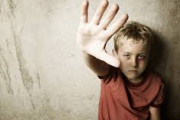 【衝撃】親が子どもをたたく行為、法律で禁止される・・・イギリス国内で初