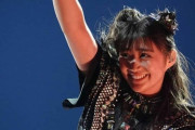O2のコンサートに行くかもしれないんだけど、BABYMETALのライブショーって良いの？　【海外の反応】