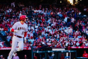 【MLB】大谷翔平　“修正力”で5試合連続Ｈ！やられたカーブを中前打、あす先発登板　エ軍4連勝