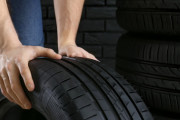 車のタイヤって何年で交換するもの？