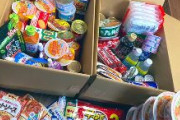【凄すぎ！】コロナ陽性になった結果　食料品がダンボール2箱分届く