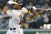 阪神ファン緊急集合　ロハス3試合連続ホームラン