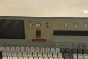 シュタゲにも登場する伝説のPC『IBM 5100』がオークションに登場！！　現在の価格は520万円