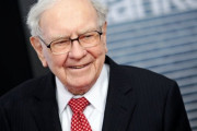 バフェット氏「日本の未来に参画」 5大商社株を取得