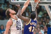 【NBA】マーク・イートンの1シーズン456ブロックの記録が破られることはなさそうだな