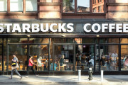 アメリカ人「スタバ高過ぎ、もう行かんわｗ」→米国で大量閉店、価値観が急激に変化！？
