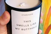 【悲報】イギリスの香水メーカーが「肛門の香りがするアロマキャンドル」を発売！！　 一部に人気を博す