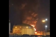 【速報】クリミア大橋のロシア側で大規模な爆発