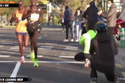 【動画】ケニアの24歳カンディエ、バレンシアハーフで57分32秒の世界新記録！