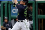 村上宗隆（24）53試合 .243 13 27 ops.896　←率直な感想