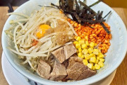 カップ麺「美味くなったよ！」ワイ「3分経ったらお湯捨てまーす」カップ麺「ちょっ、ちょっと！」