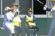 阪神・佐藤輝明の打球が頭部直撃…カメラマン激白！折れたバットで！驚愕パワー“体感”