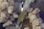 北発射ICBM、米韓当局が「旧型」と分析…日本政府は「新型」との見方変えず！